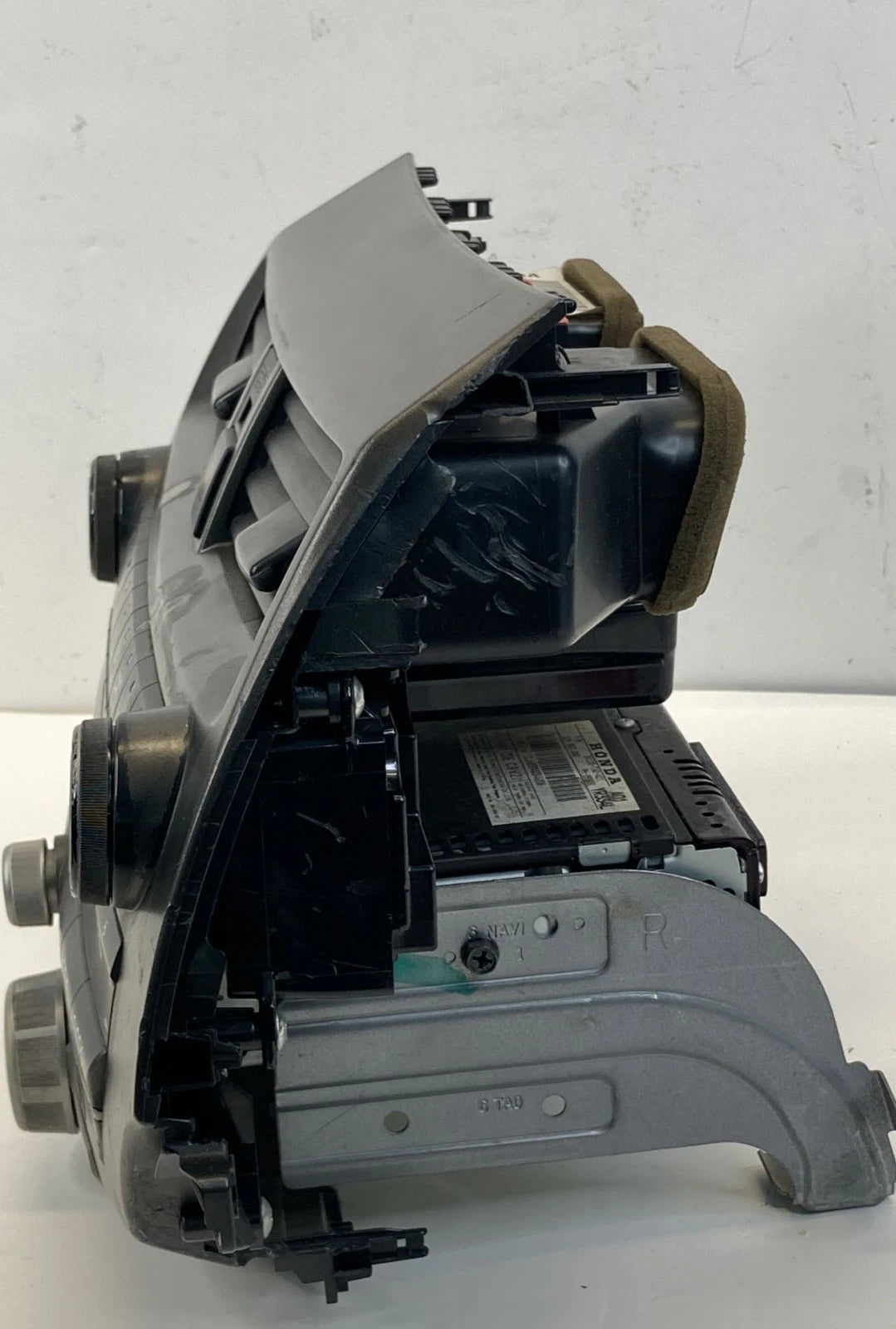 08-11 Honda Accord AM FM CD Player Radio Receiver W/ Air Vent 77260TA0A030 OEM