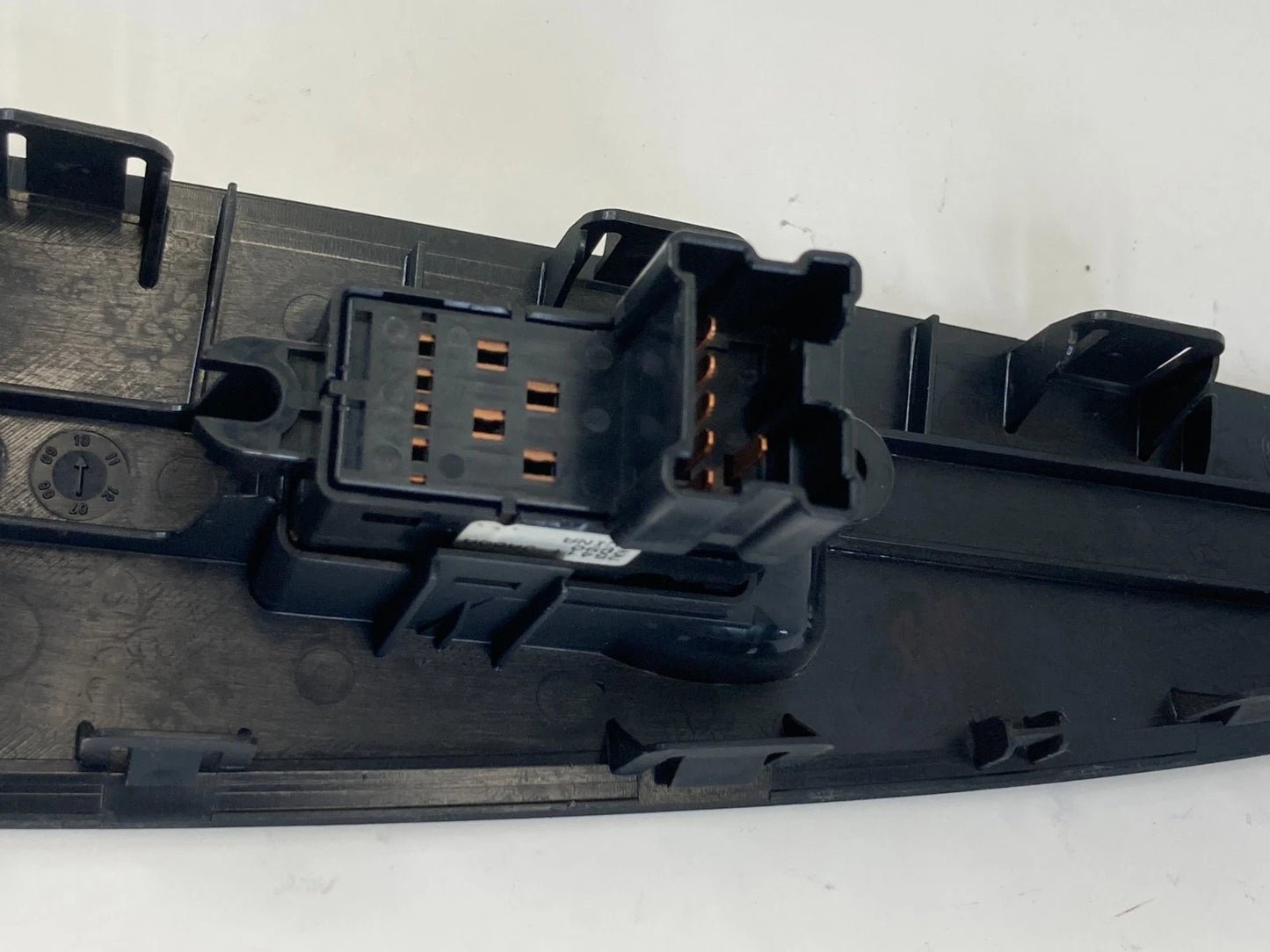 07 08 09 10 11 Nissan Altima Rear Right Back Door Window Switch w/ Bezel OEM