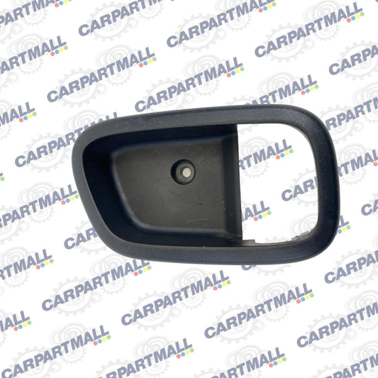 06-11 HYUNDAI ACCENT FRONT RIGHT INNER DOOR HANDLE COVER BEZEL TRIM 82621-1E001