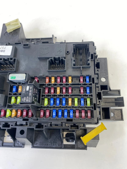 2014-2019 Ford Police Interceptor Sedan Interior Cabin Fuse Box Relay Dash Block