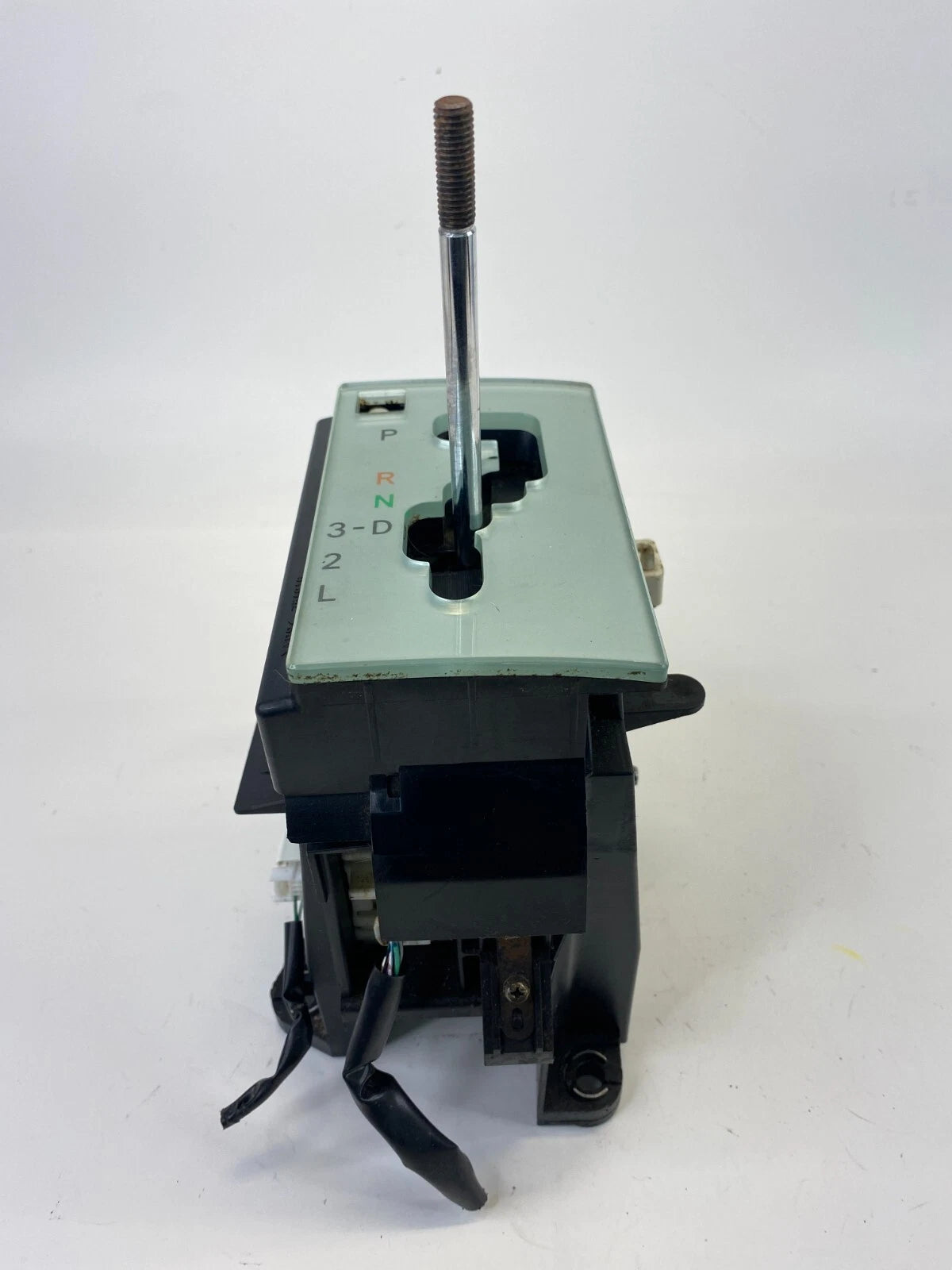 04-06 TOYOTA SOLARA 2.4L AUTOMATIC TRANSMISSION SHIFT SHIFTER LEVER SELECTOR OEM