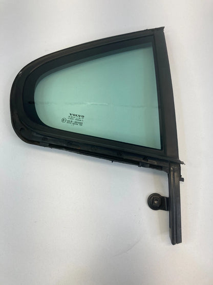 01-09 VOLVO S60 SEDAN REAR RIGHT DOOR QUARTER FIXED VENT WINDOW GLASS 8643030
