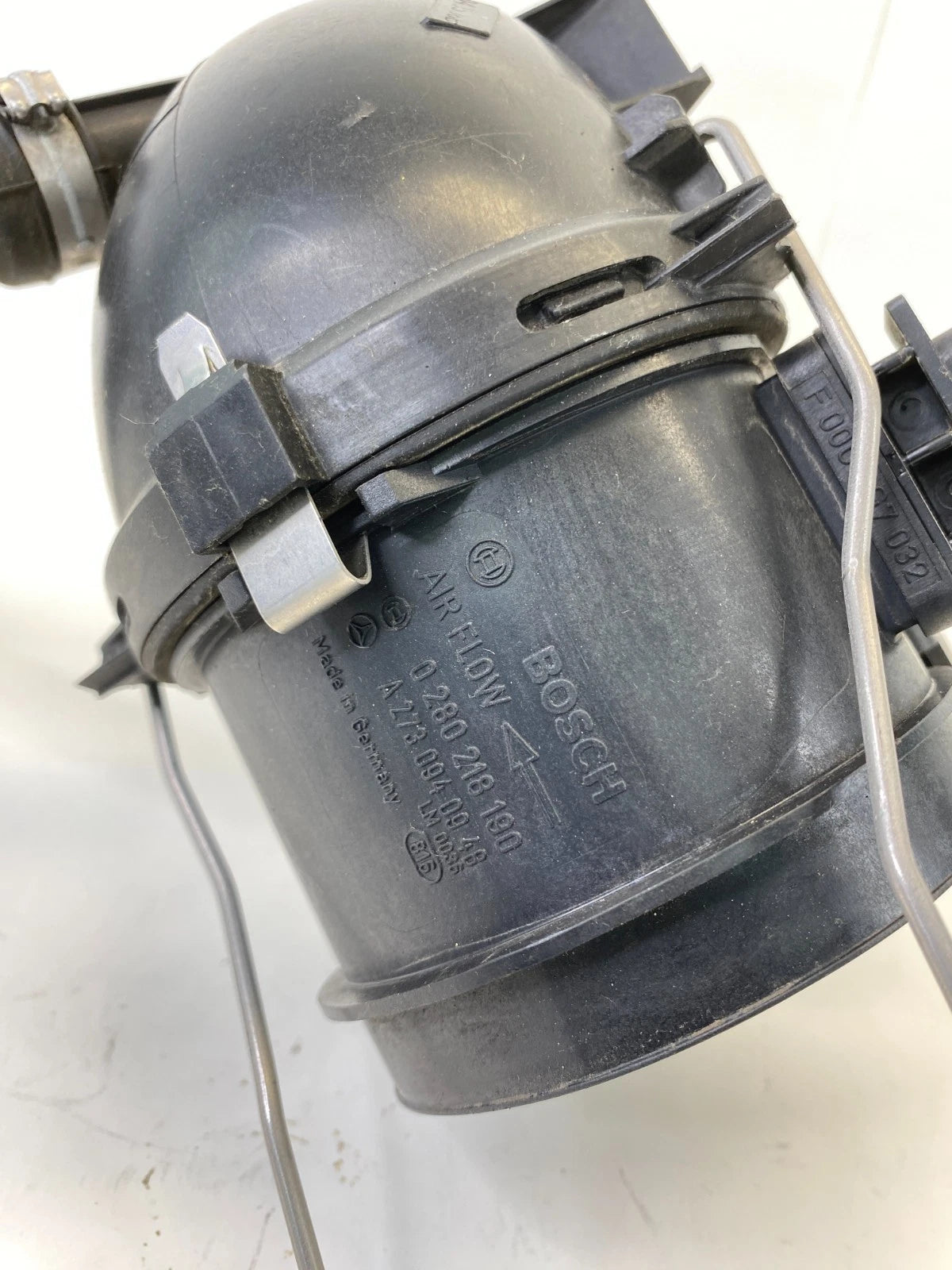 2007-2012 MERCEDES-BENZ GL450 AIR INTAKE DUCT MAF SENSOR HOUSING A2731400118 OEM