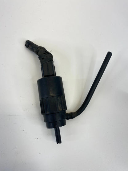 2012-2015 CHEVROLET CAPTIVA SPORT WINDSHIELD WASHER RESERVOIR PUMP MOTOR OEM