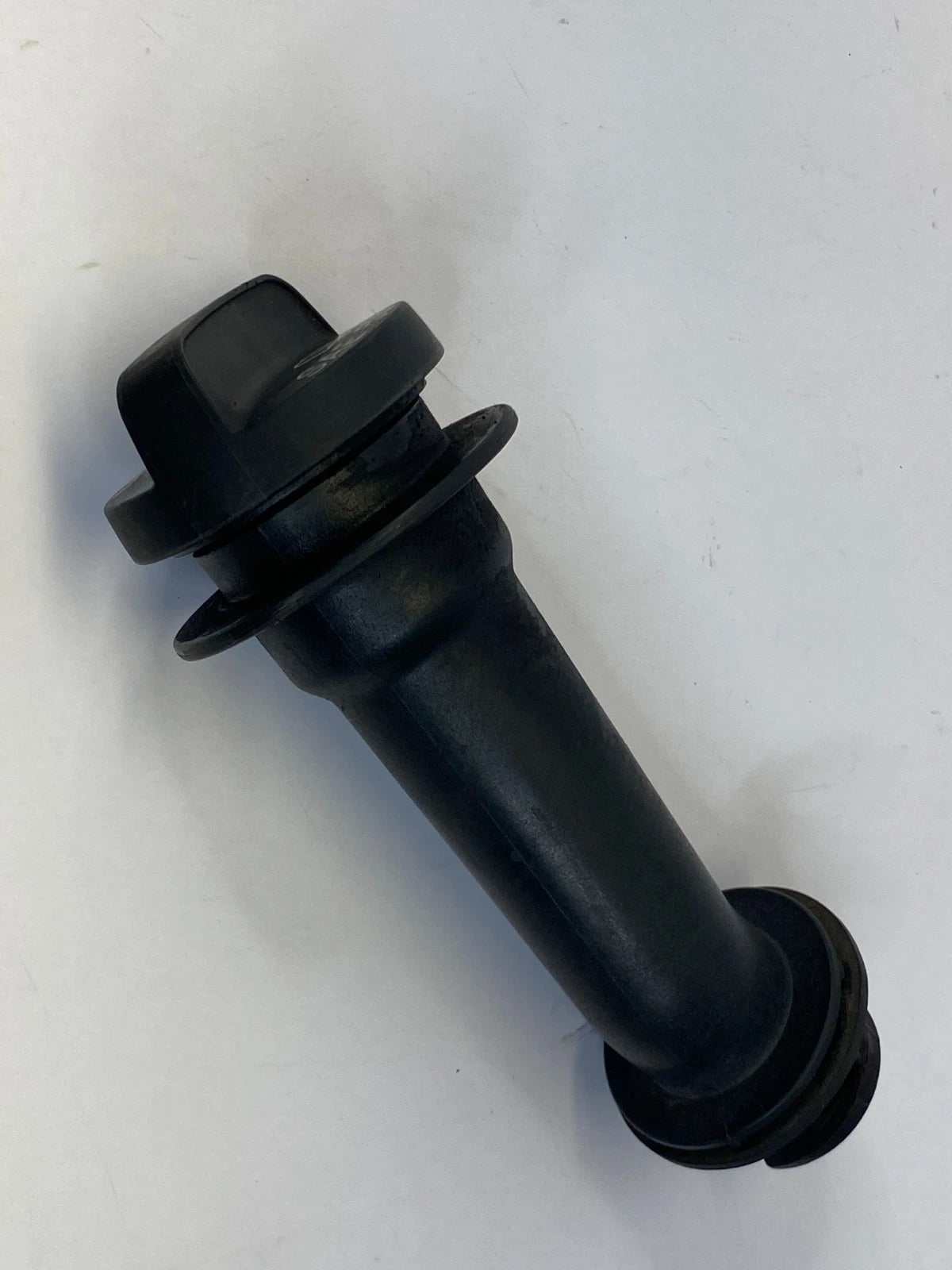 2006-2008 CHEVROLET HHR 2.2L ENGINE OIL FILLER CAP W/ NECK TUBE CAP OEM