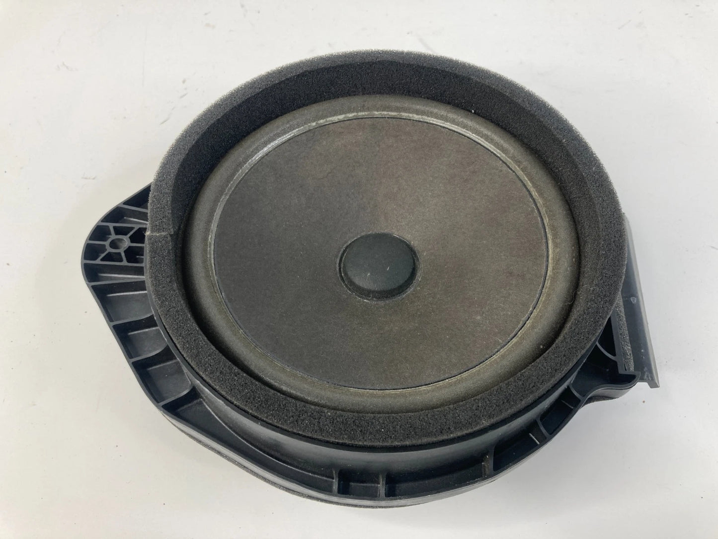 2011-2017 BUICK REGAL FRONT LEFT OR RIGHT DOOR AUDIO SPEAKER ASSY 13257499 OEM