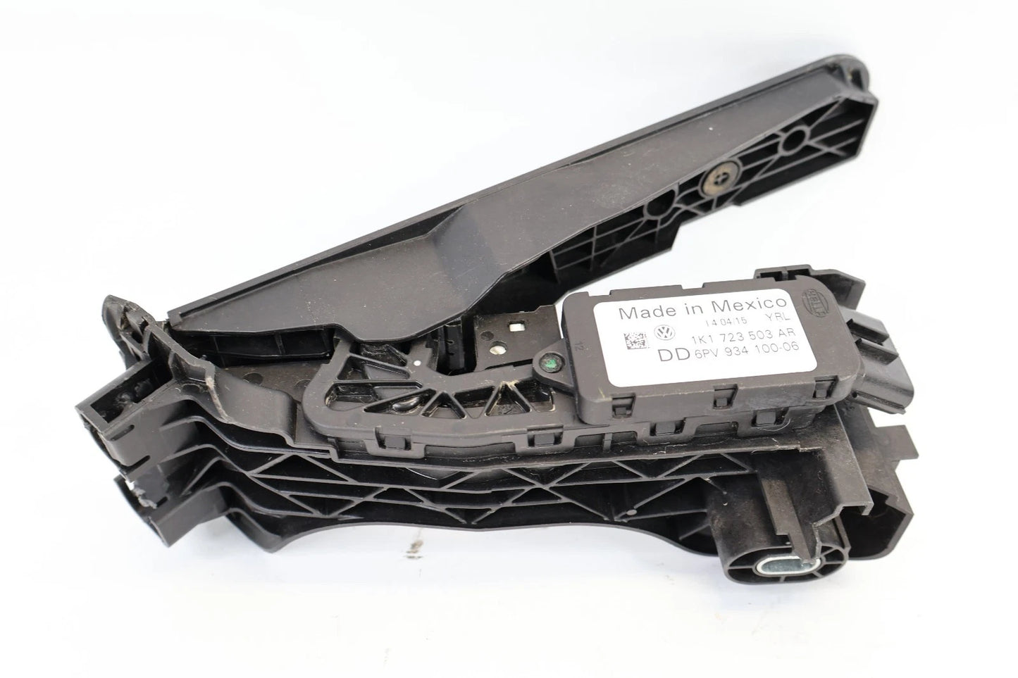 2012-2022 VOLKSWAGEN PASSAT 11-18 JETTA AT GAS ACCELERATOR PEDAL 1K1723503AR OEM