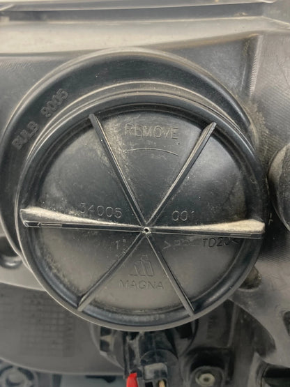 2011-2014 DODGE CHARGER RIGHT PASSENGER HEADLIGHT HEADLAMP HALOGEN 57010410AE