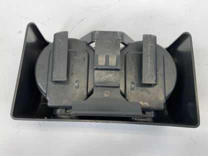 2004-2012 CHEVROLET COLORADO FRONT SEAT CENTER ARMREST CUP HOLDER ASSEMBLY OEM