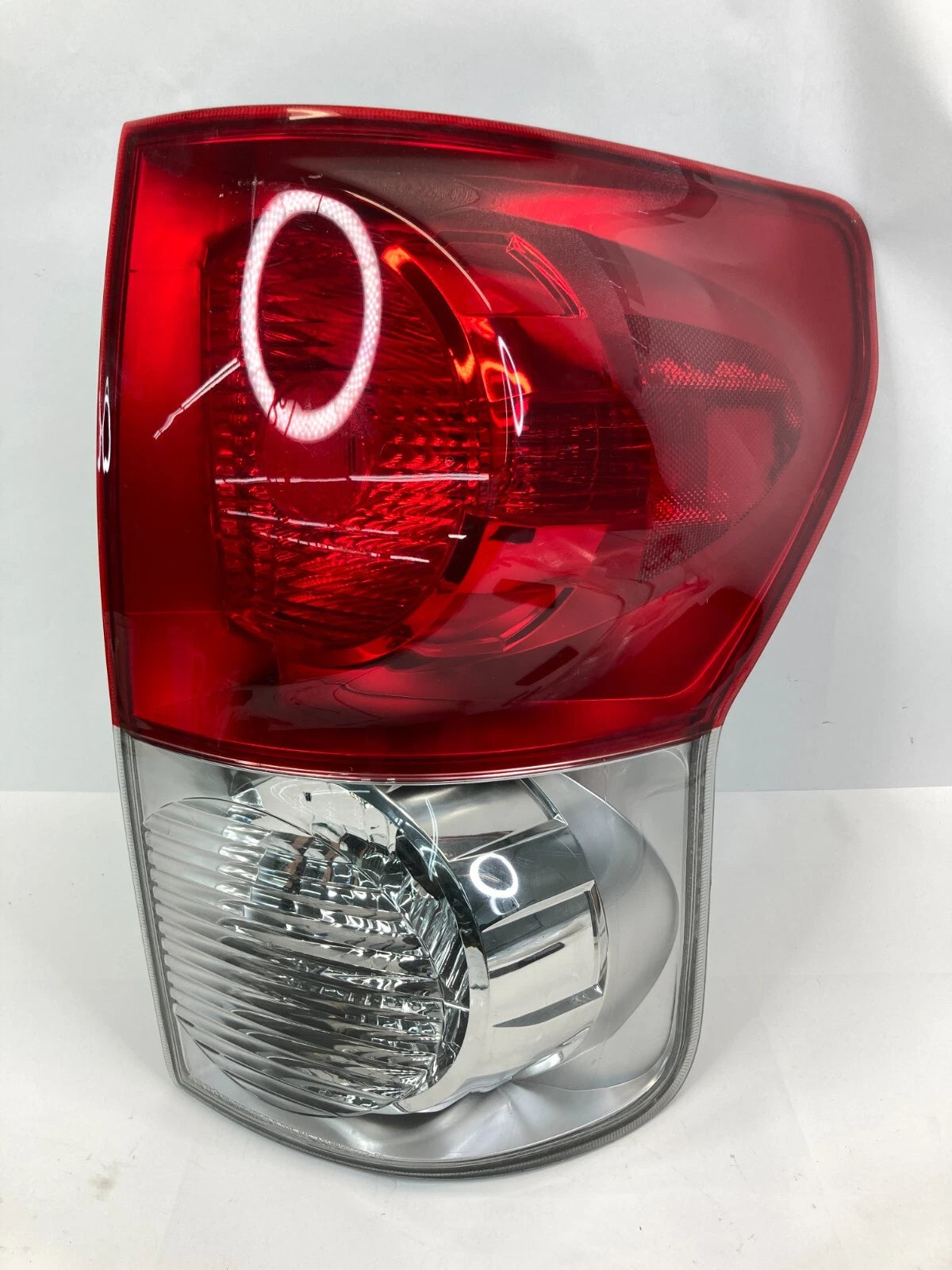 07-09 TOYOTA TUNDRA DOUBLE CAB REAR RIGHT TAIL LIGHT LAMP TAIL LIGHT AFTERMARKET