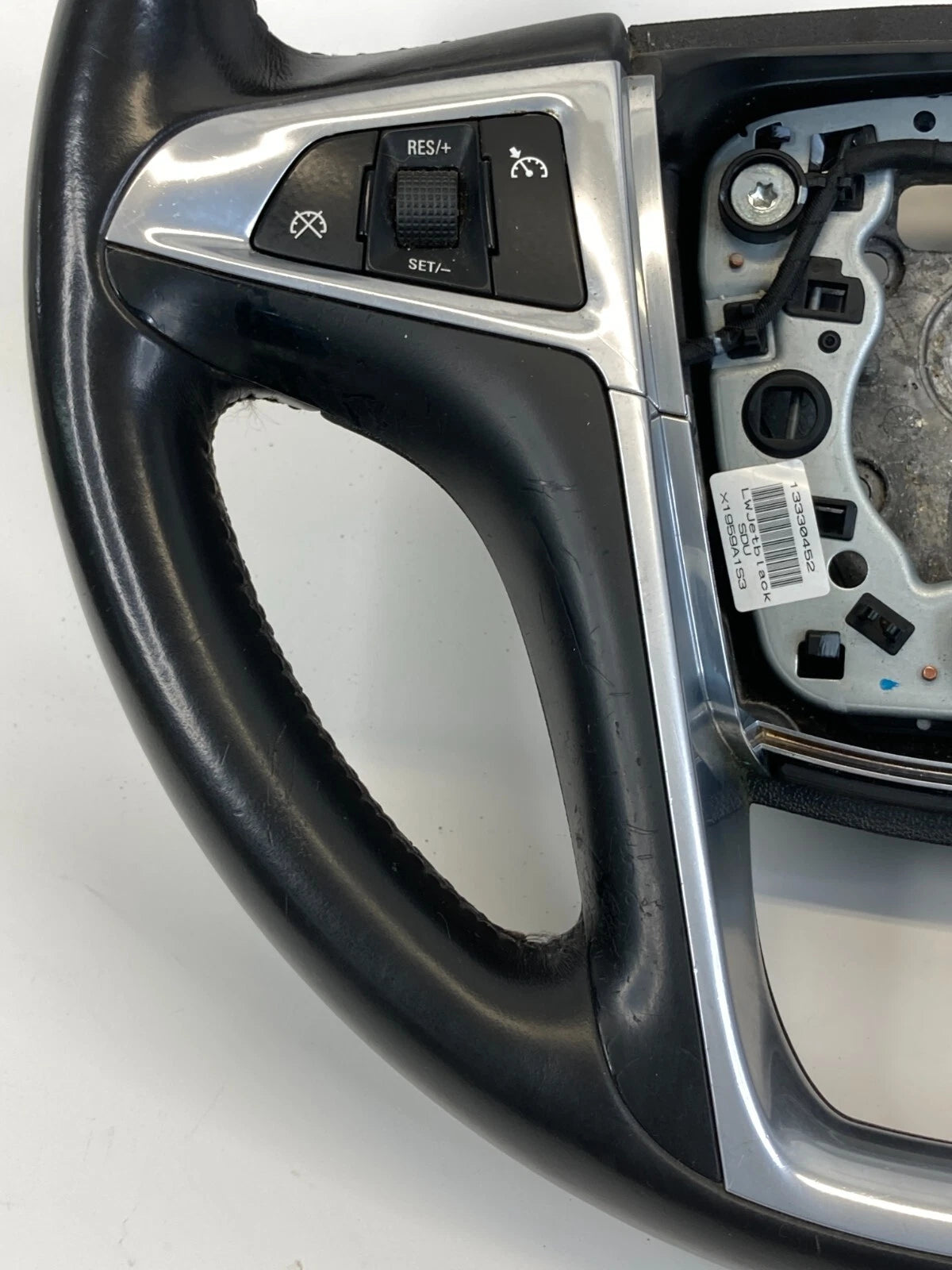 2011-2013 BUICK REGAL STEERING WHEEL W/ AUDIO & CRUISE CONTROL SWITCH 13330452