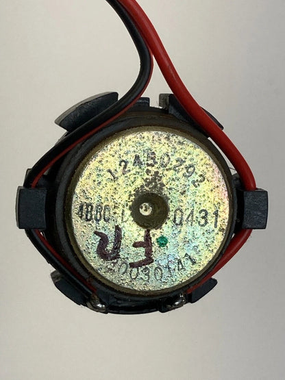 2004-2008 PONTIAC GRAND PRIX FRONT RIGHT DOOR SIDE TWEETER SPEAKER 12450292 OEM