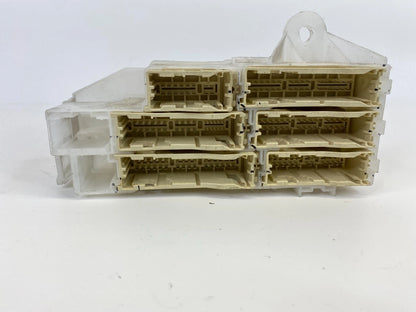 2004-2006 TOYOTA SIENNA INTERIOR DASH FUSE BOX JUNCTION CONNECTION LINK PANEL