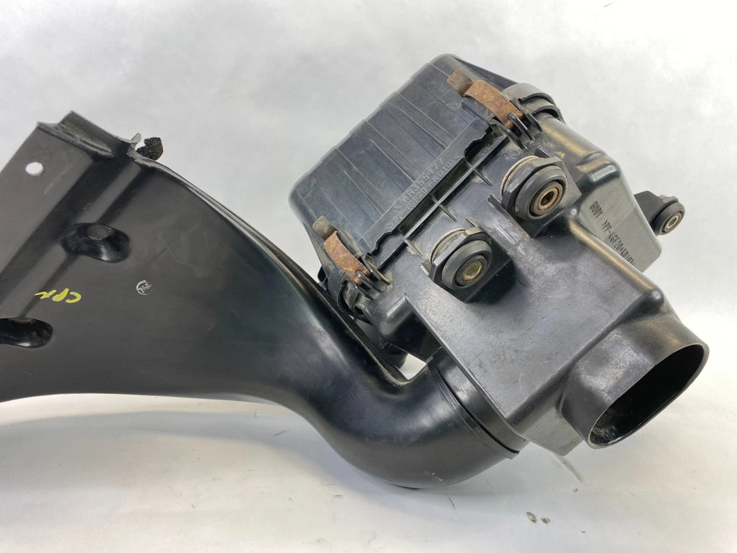2000-2005 MITSUBISHI ECLIPSE 2.4L ENGINE AIR FILTER CLEANER BOX MAF OEM MR355477