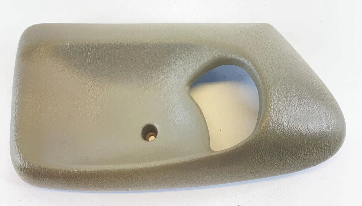 2000-2005 CHEVROLET IMPALA REAR LEFT INTERIOR DOOR HANDLE BEZEL COVER 10355291