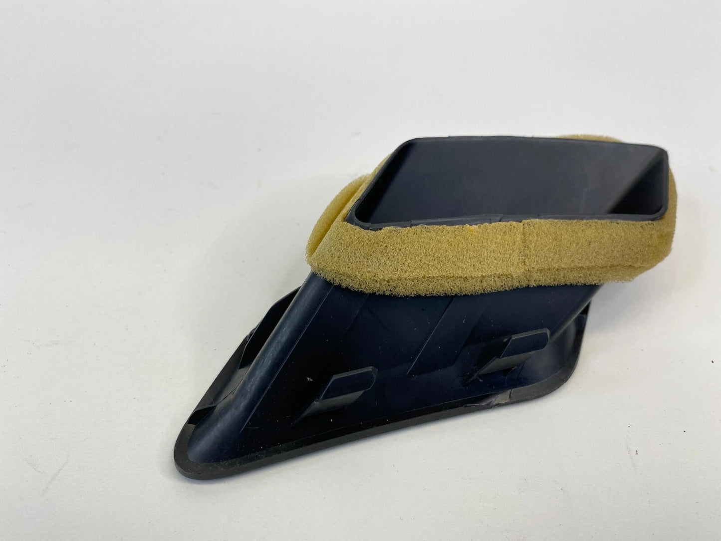 2008-2013 Nissan Rogue Front Right Passenger Side Dash Air Vent Defroster Grille