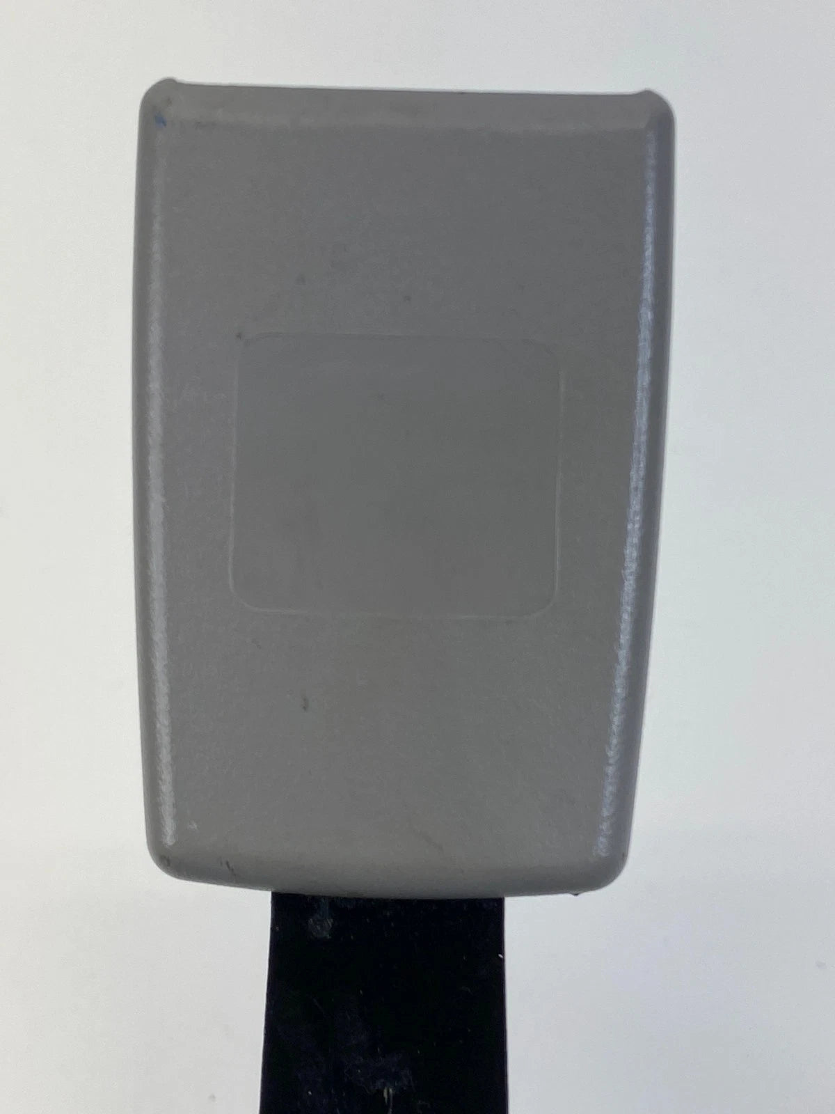 2011-2017 BUICK ENCLAVE CHEVY TRAVERSE FRONT RIGHT PASSENGER SEAT BELT BUCKLE