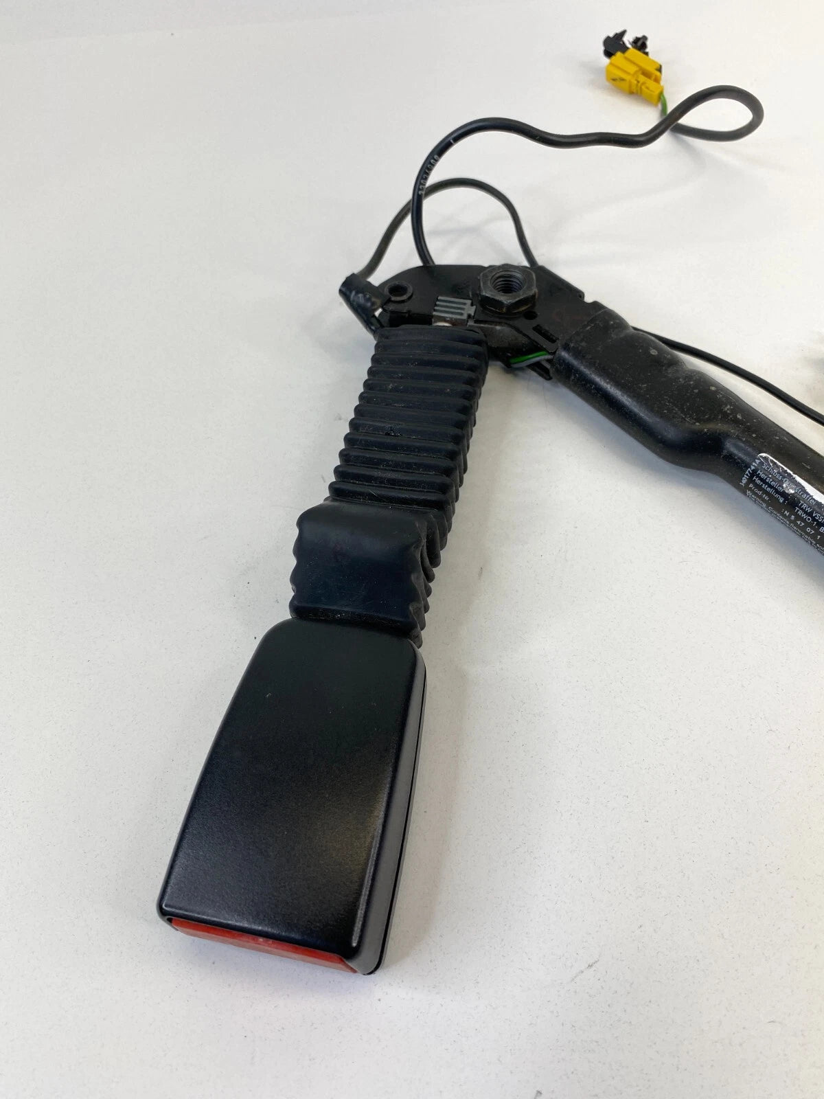 06-12 MERCEDES-BENZ R350 FRONT RIGHT PASSENGER SIDE SEAT BELT BUCKLE A2518600469