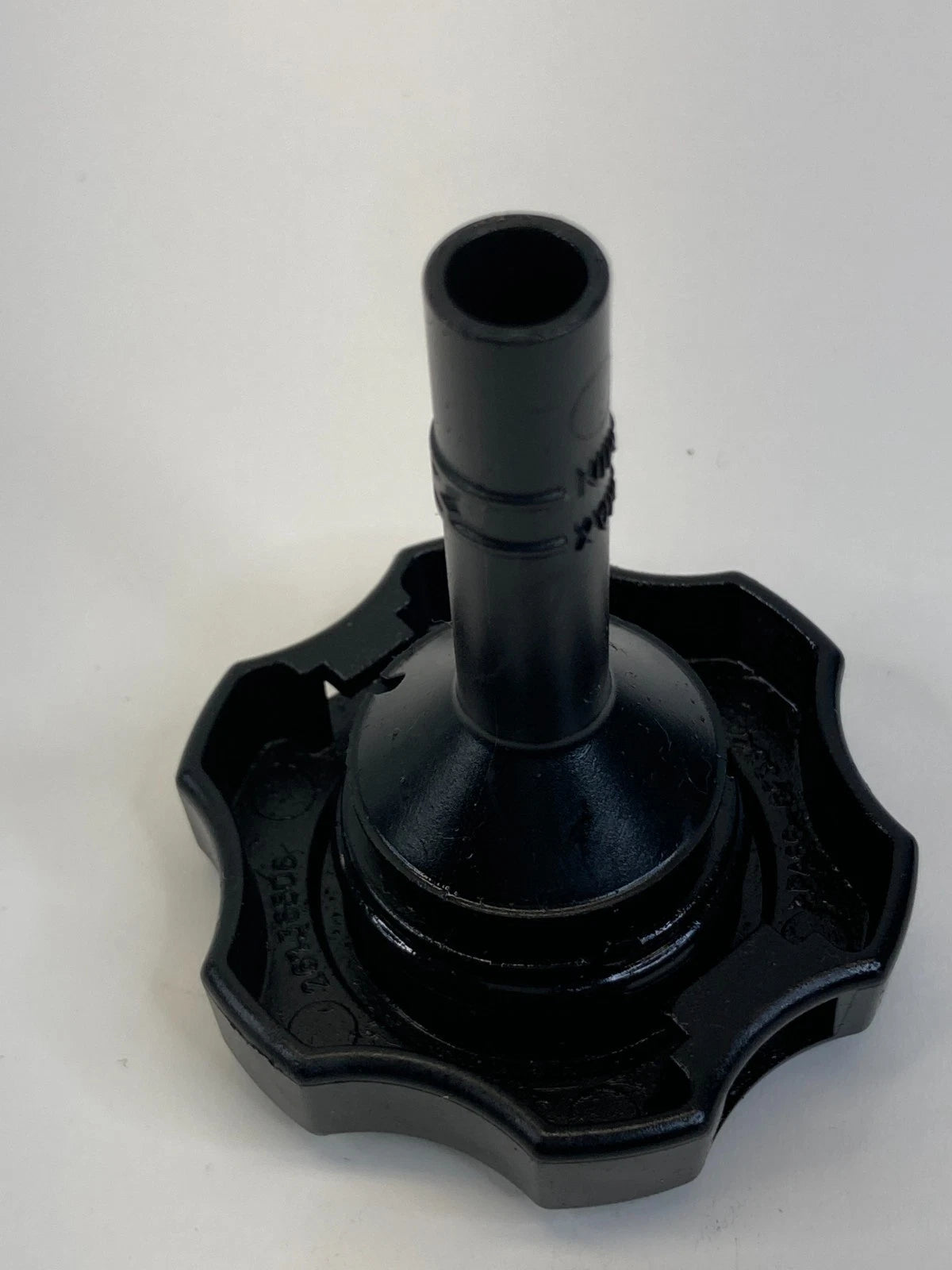 2010 2011 Buick LaCrosse A/T Steering Pump Reservoir Cap Cover Lid OEM