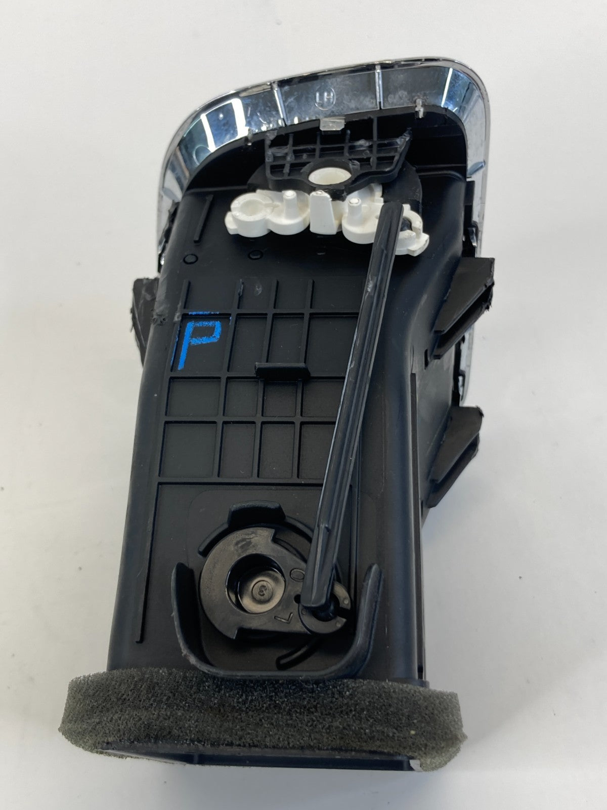 2011-2013 Dodge Durango Dash Left Side Heater Air Vent Outlet Grille 00006043-01