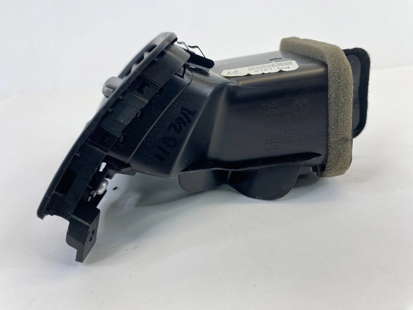 2008-2012 Honda Accord Dash Left Driver Air Vent AC Heater Duct Grille 77620-TA0