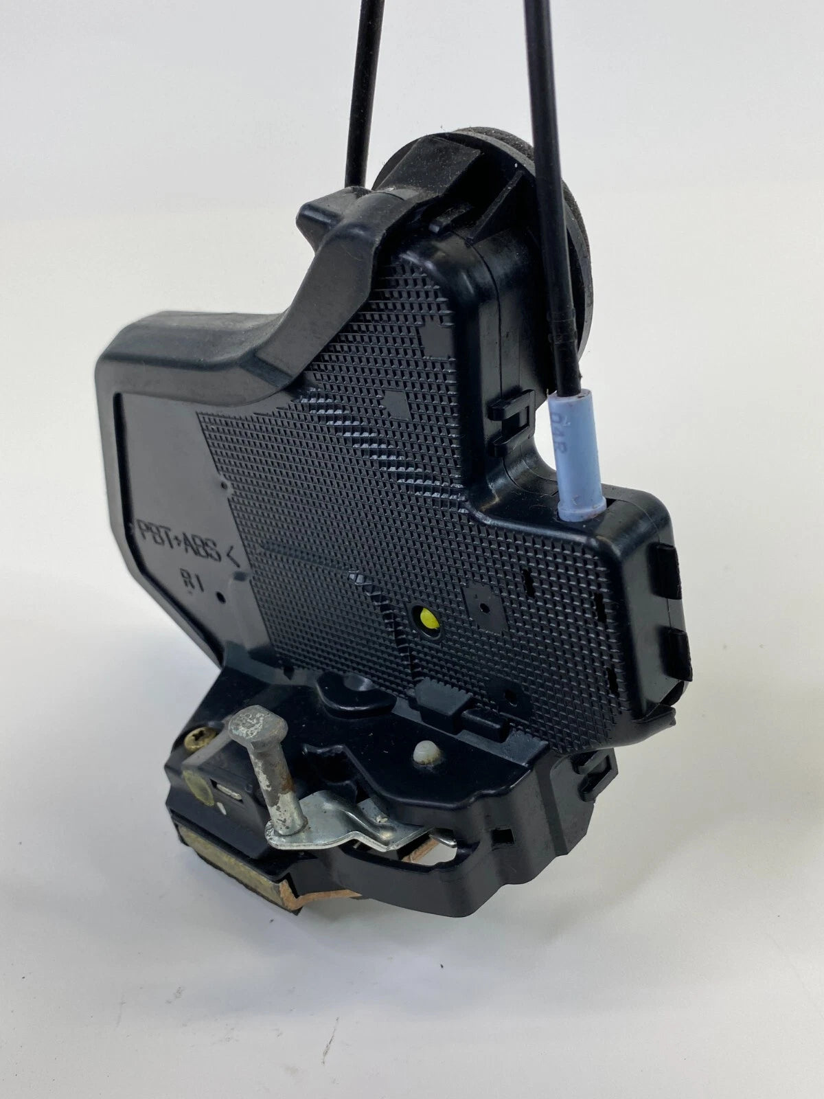 2002 2003 LEXUS ES300 REAR RIGHT SIDE DOOR LOCK LATCH REALEASE ACTUATOR ASSY OEM