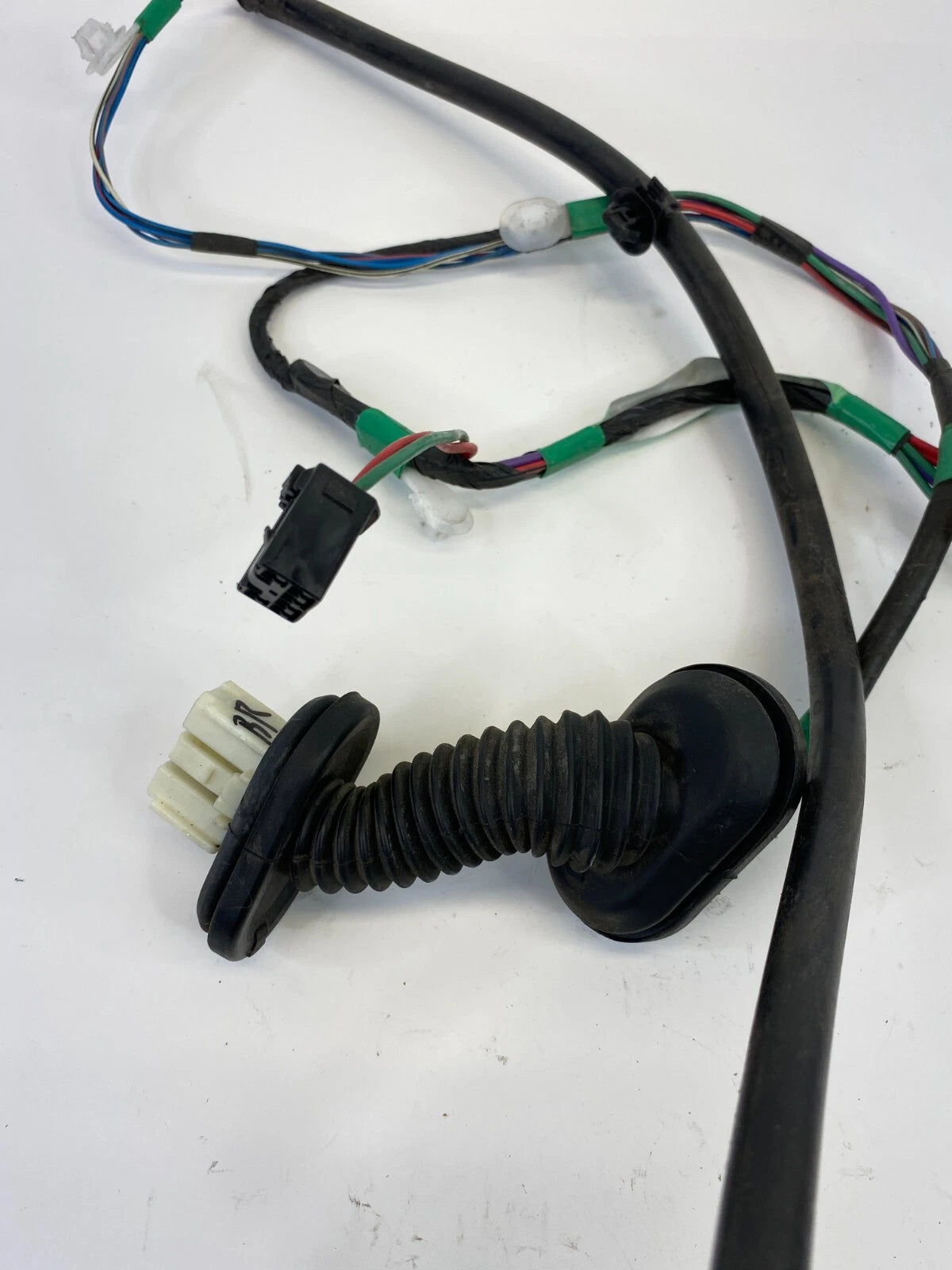 2002-2006 TOYOTA CAMRY REAR RIGHT DOOR HARNESS WIRE WIRING 82153-06090 OEM