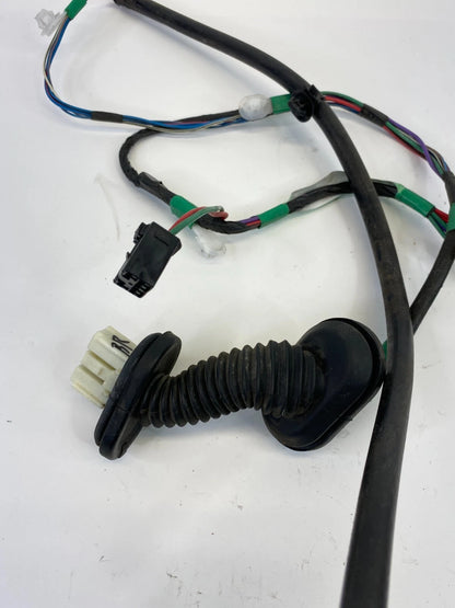 2002-2006 TOYOTA CAMRY REAR RIGHT DOOR HARNESS WIRE WIRING 82153-06090 OEM