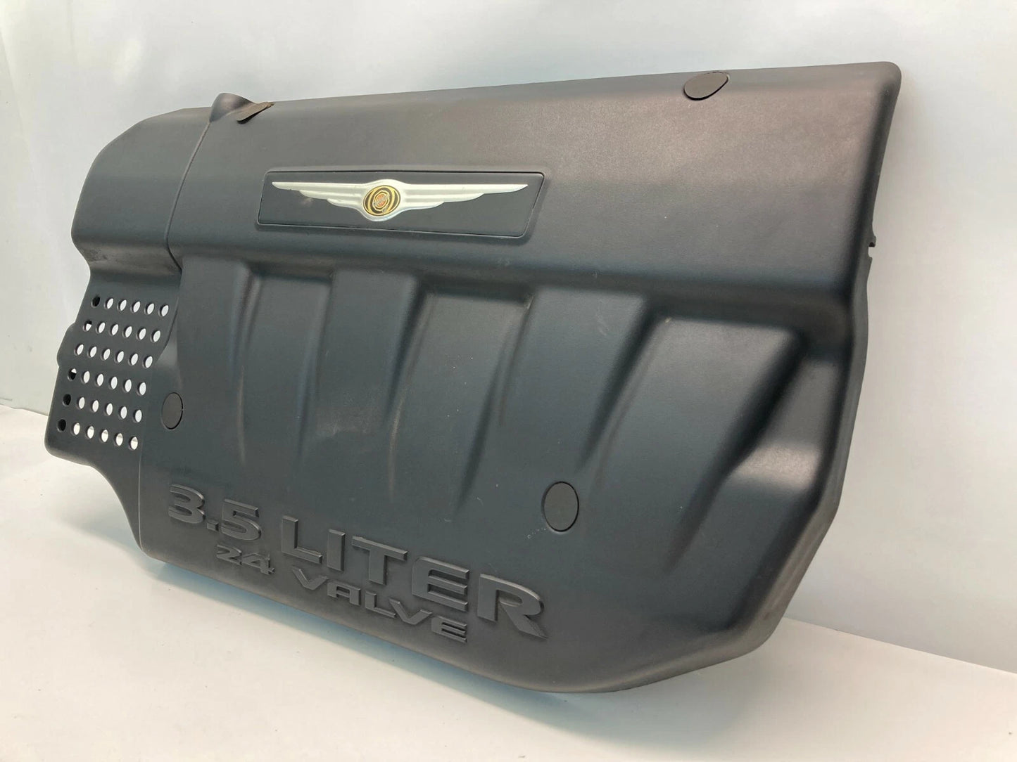 2004 2005 2006 CHRYSLER PACIFICA 3.5L ENGINE COVER APPEARANCE SHIELD 04591919AD
