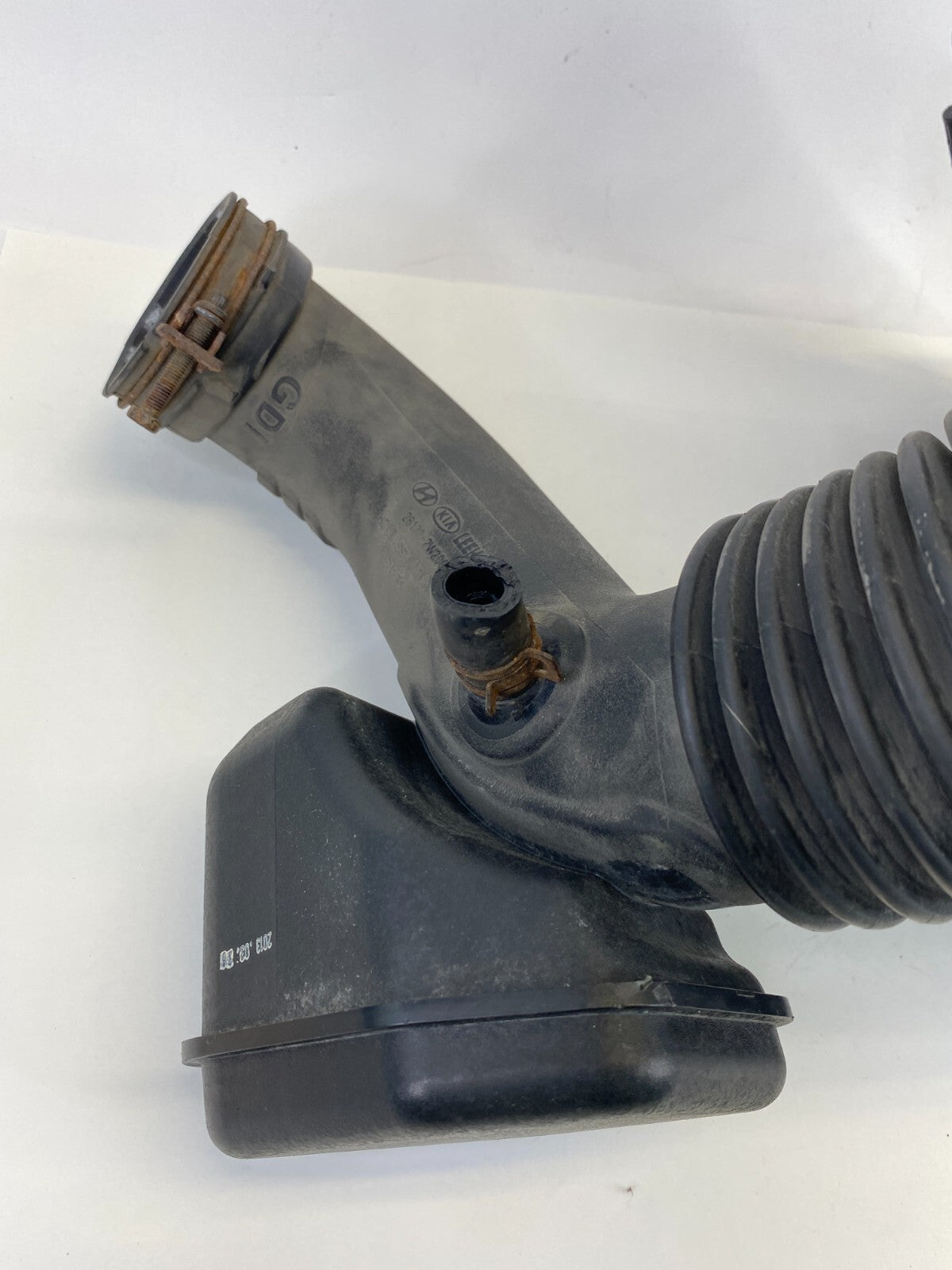 2013-2016 Hyundai Santa Fe Sport Intake Upper Cleaner Box Housing w/Resonator