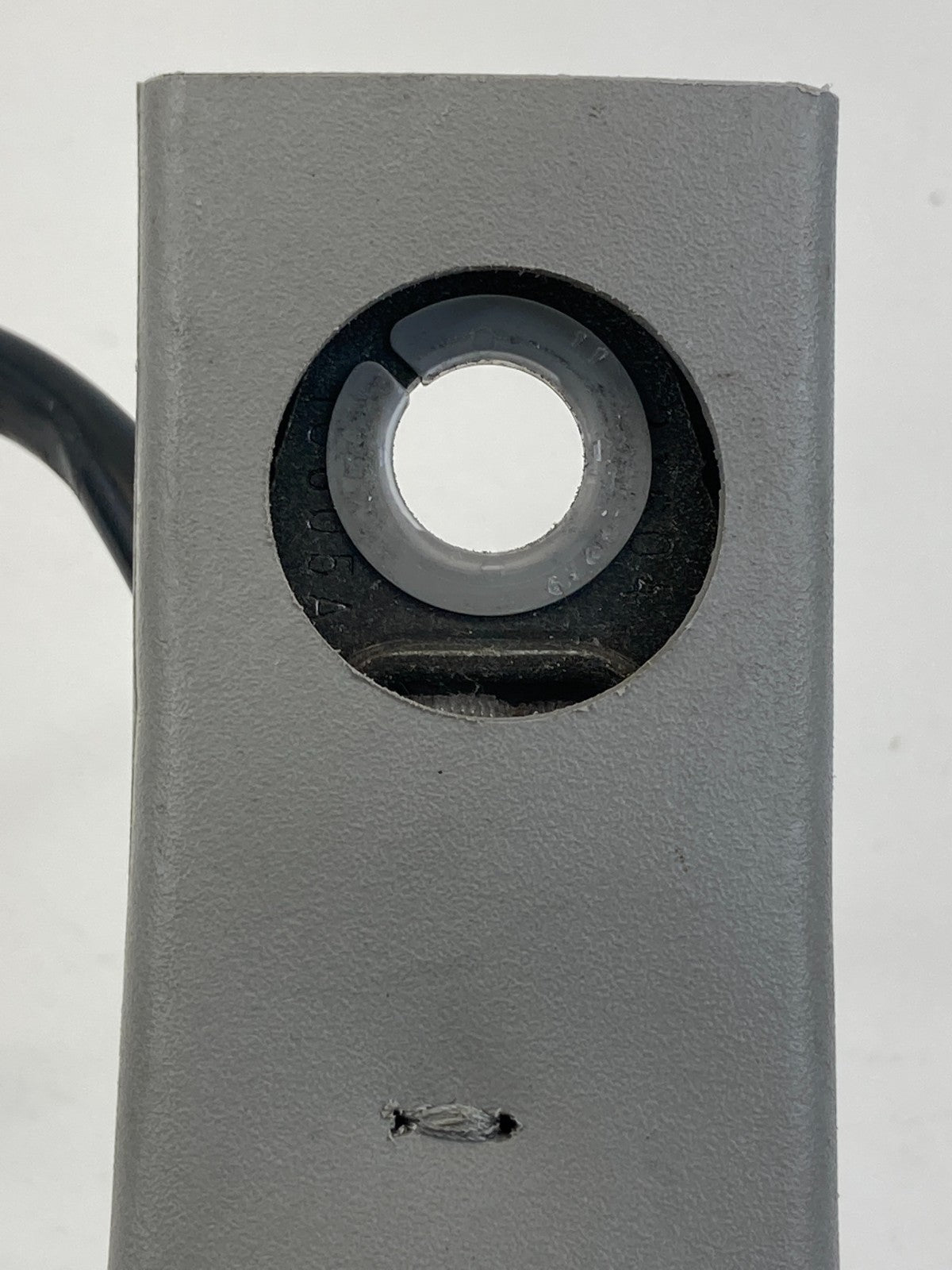 2005-2009 Chevrolet Trailblazer Front Left Driver Seat Belt Buckle OEM