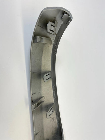 10 11 TOYOTA PRIUS REAR LEFT INTERIOR DOOR PULL HANDLE TRIM COVER 74646-47010
