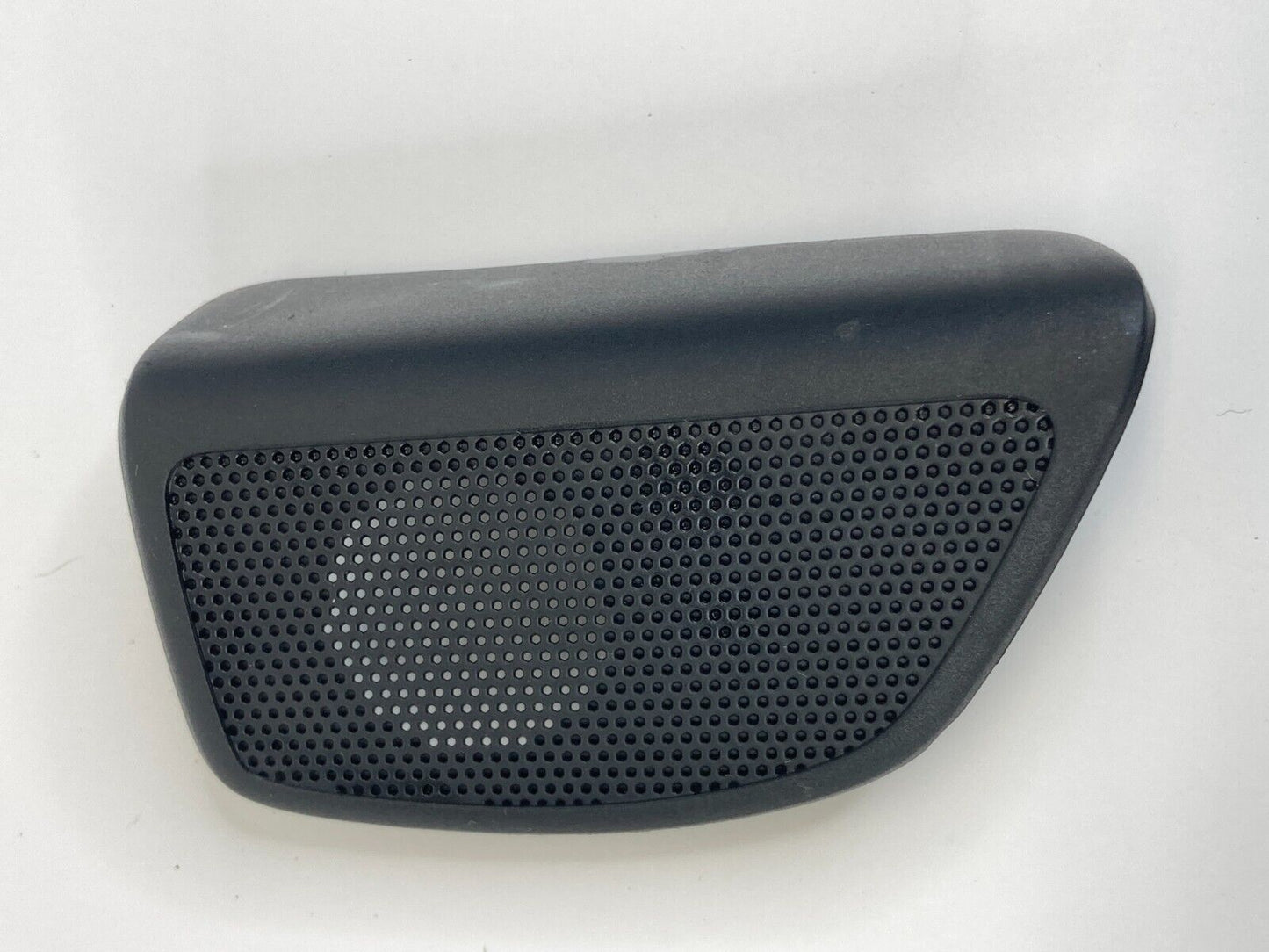 2012-2018 Ford Focus Front Left Door Panel Grille Speaker Cover Trim 07843-001