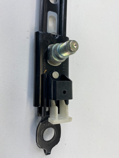 09-13 Toyota Corolla Right Passenger Side Seat Belt Height Adjuster 52851A OEM