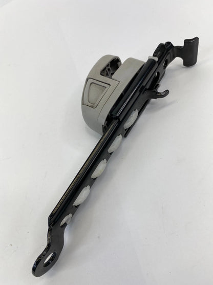 08-10 CHRYSLER TOWN & COUNTRY FRONT RIGHT SIDE SEAT BELT ADJUSTER HEIGHT OEM