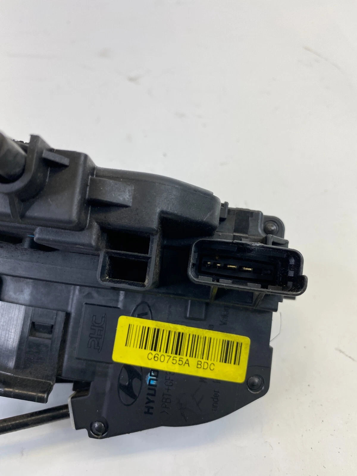 2007-2009 HYUNDAI SANTA FE FRONT RIGHT SIDE DOOR LOCK LATCH ACTUATOR C60755A OEM