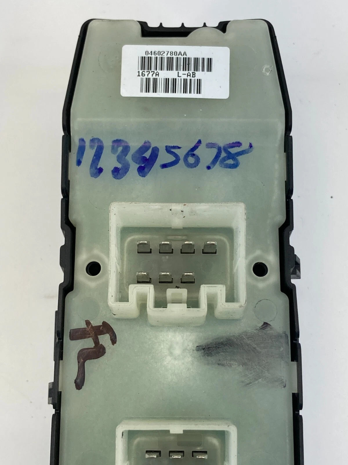 07-10 CHRYSLER 300 11-17 JEEP PATRIOT LEFT DOOR MASTER WINDOW SWITCH 04602780AA