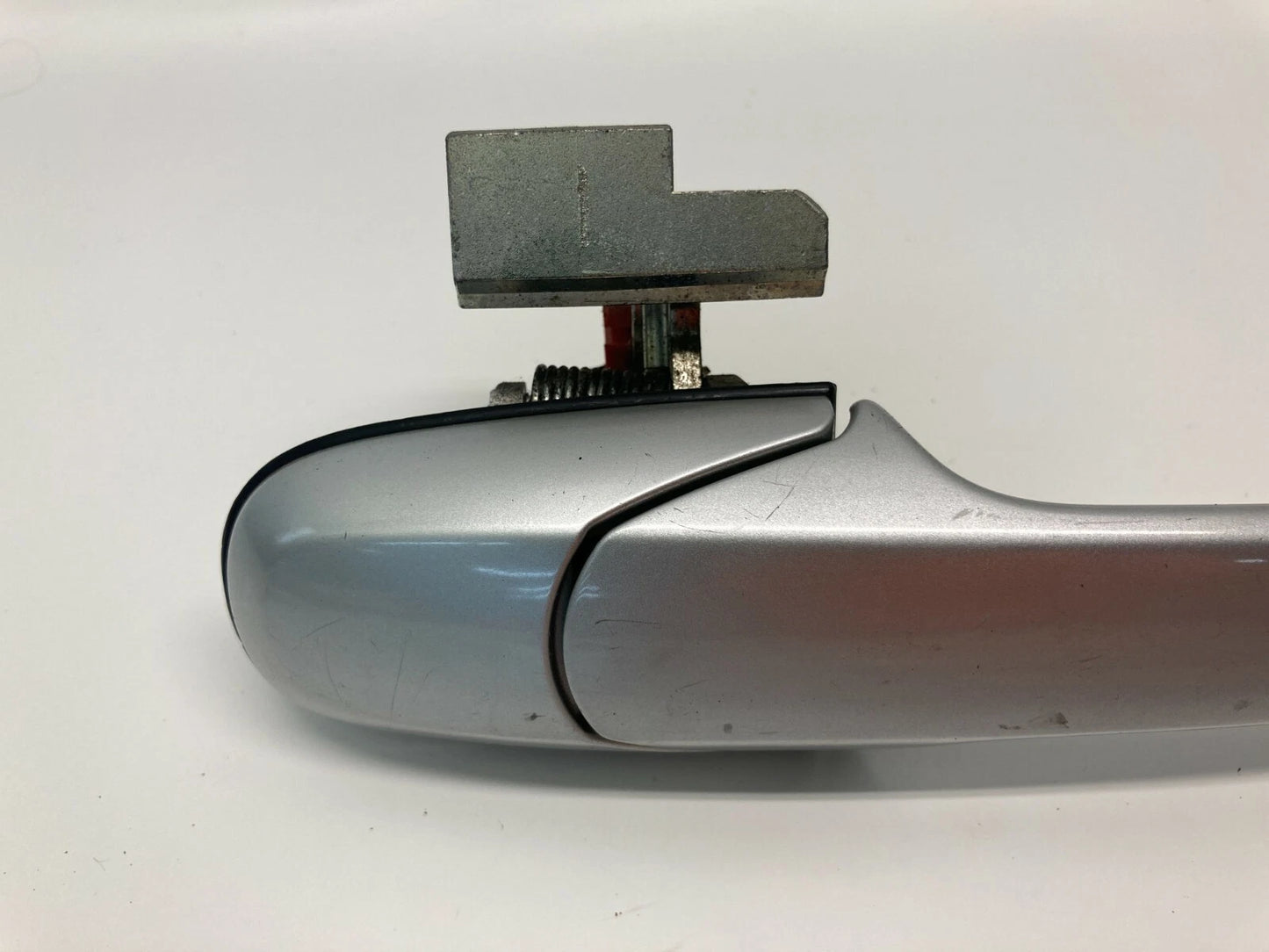 2003-2007 SUZUKI AERIO SEDAN REAR RIGHT SIDE EXTERIOR DOOR HANDLE ASSEMBLY OEM