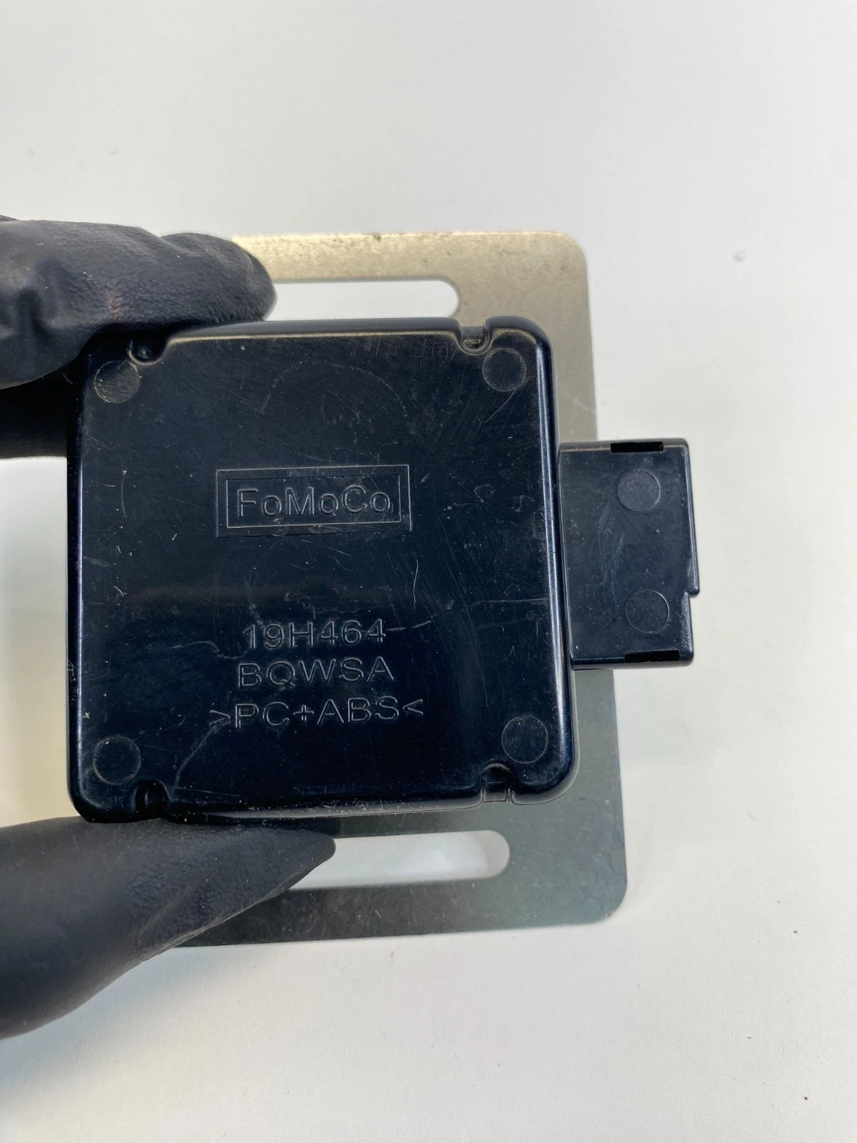 13-16 Ford Fusion GPS Navigation System Position Control Module DG9T-19H464-CC