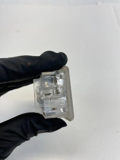 2001-2005 BMW 325I 325XI GLOVE BOX COURTESY LAMP LIGHT OEM