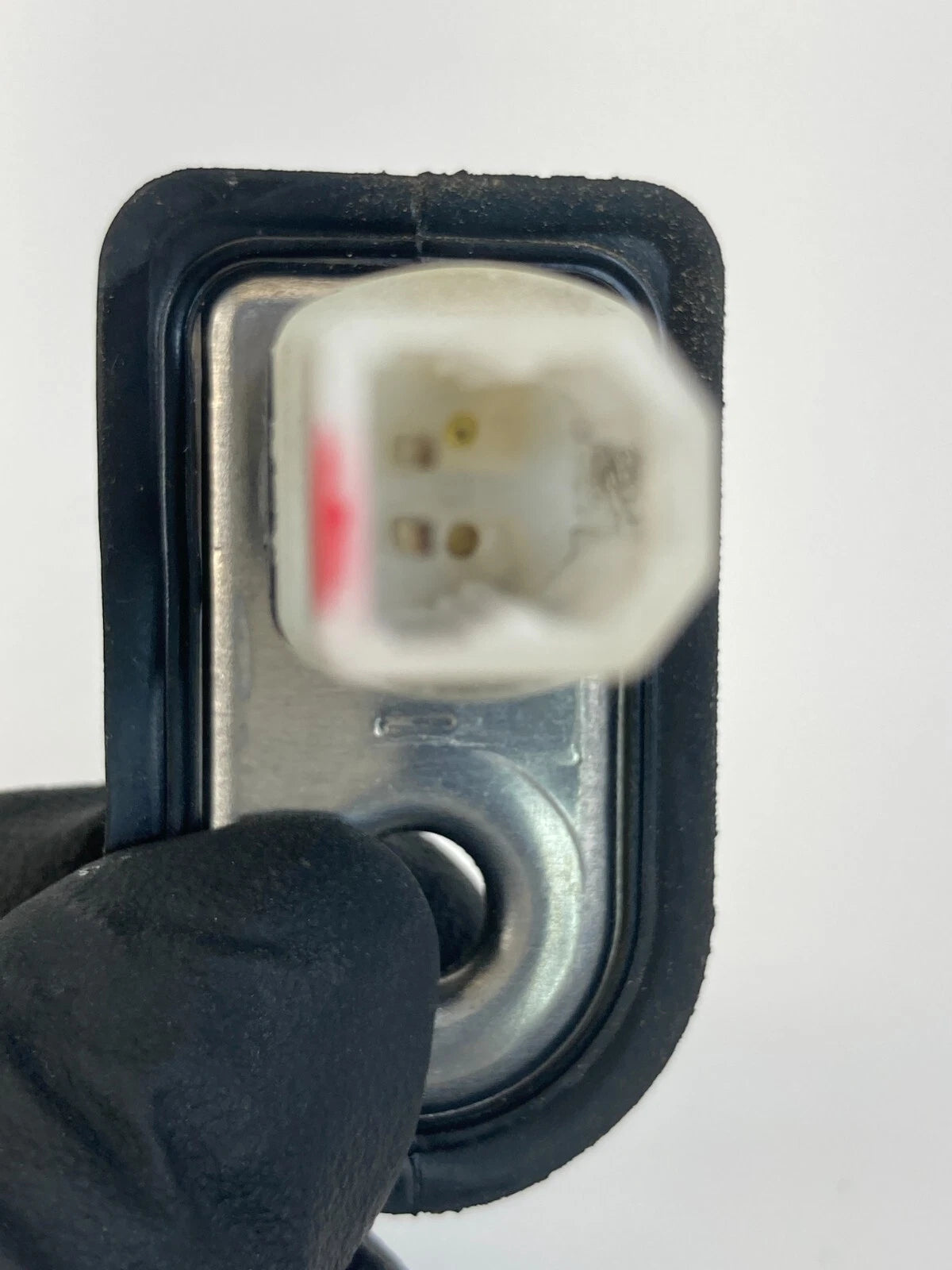 2007-2015 HYUNDAI SONATA REAR RIGHT SIDE DOOR JAMB AJAR SENSOR CONTROL SWITCH