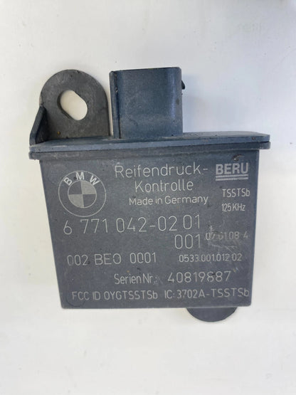 2007 2008 BMW 328XI TPMS RDC TIRE PRESSURE MONITORING SENSOR MODULE 6771042 OEM