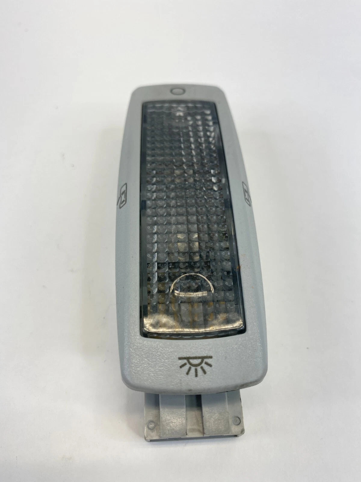 1998-2010 VOLKSWAGEN BEETLE INTERIOR REAR DOME MAP LIGHT LAMP 3B0947291 OEM