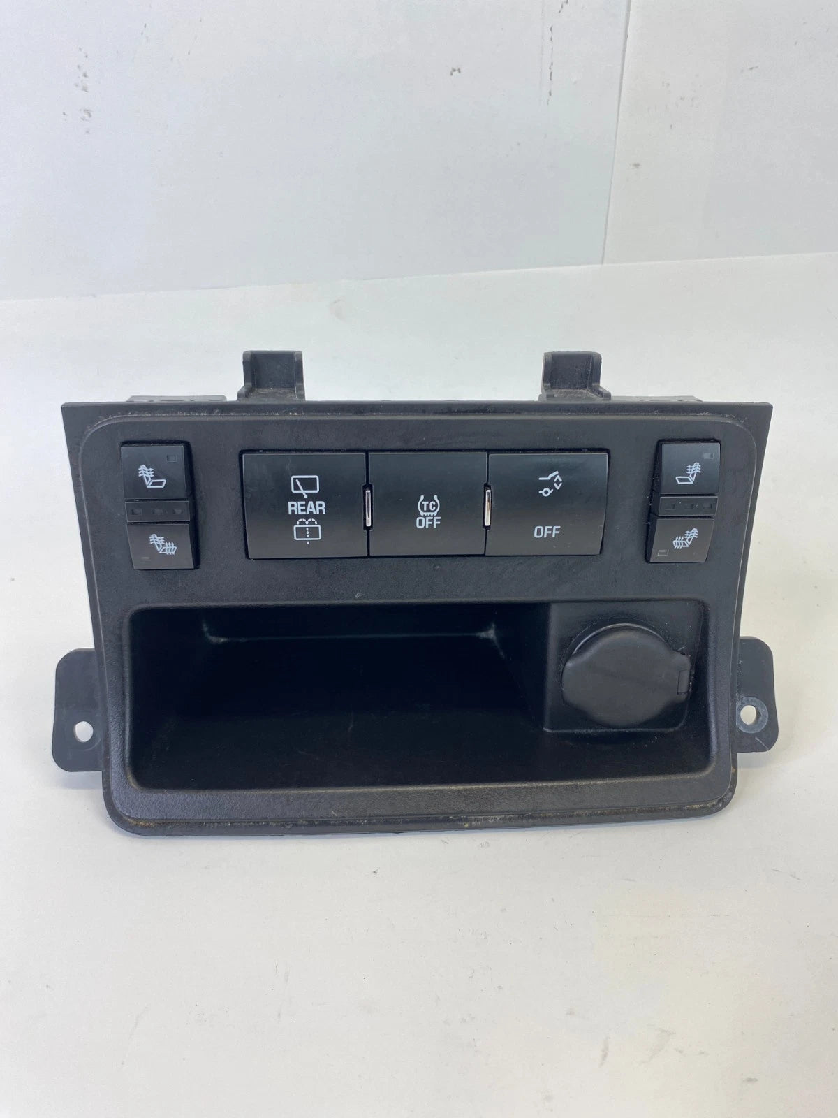 2013 2014 CHEVY TRAVERSE DASH PANEL HEATED SEAT SWITCH W/ POWER OUTLET 22864153