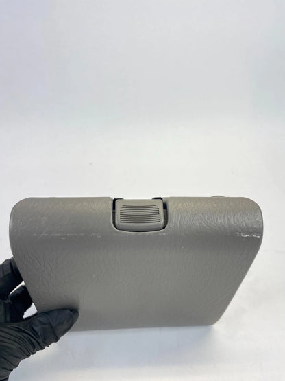 1999-2004 HONDA ODYSSEY REAR LEFT OR RIGHT SIDE SECOND ROW SEAT CUP HOLDER