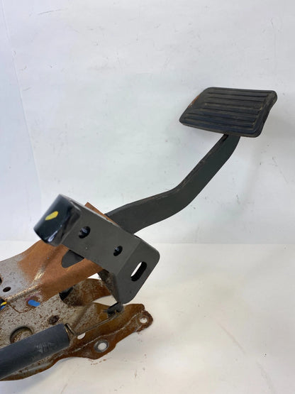 2005-2010 HONDA ODYSSEY BRAKE PEDAL ASSEMBLY ARM LEVER BRACKET MOUNT OEM