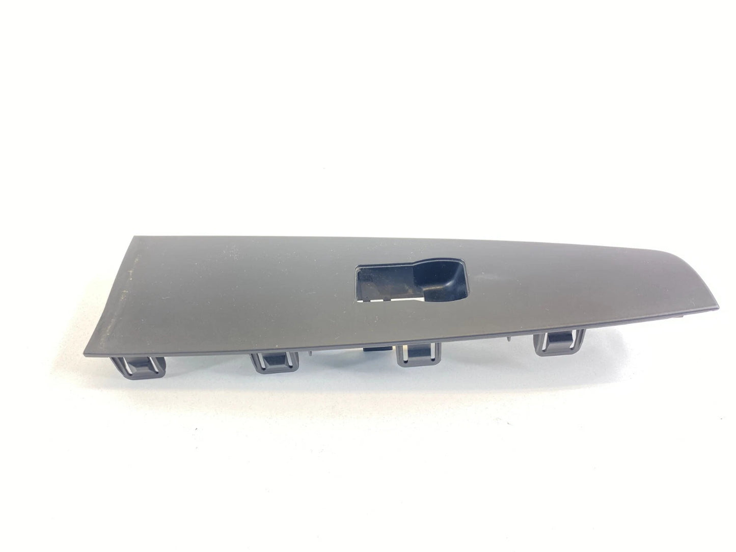 2007-2011 NISSAN ALTIMA REAR RIGHT SIDE DOOR WINDOW SWITCH TRIM BEZEL IPAC82960