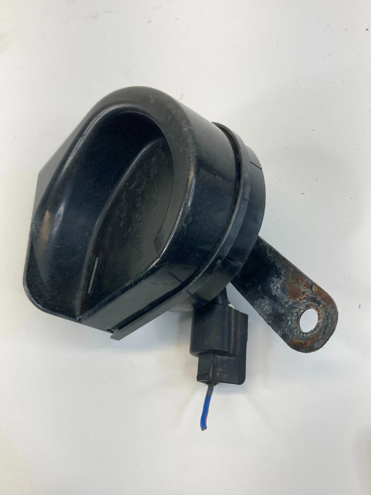 2003-2007 HONDA ACCORD HORN LOW TONE NOTE PITCH SIGNAL ALARM E300E358943 OEM