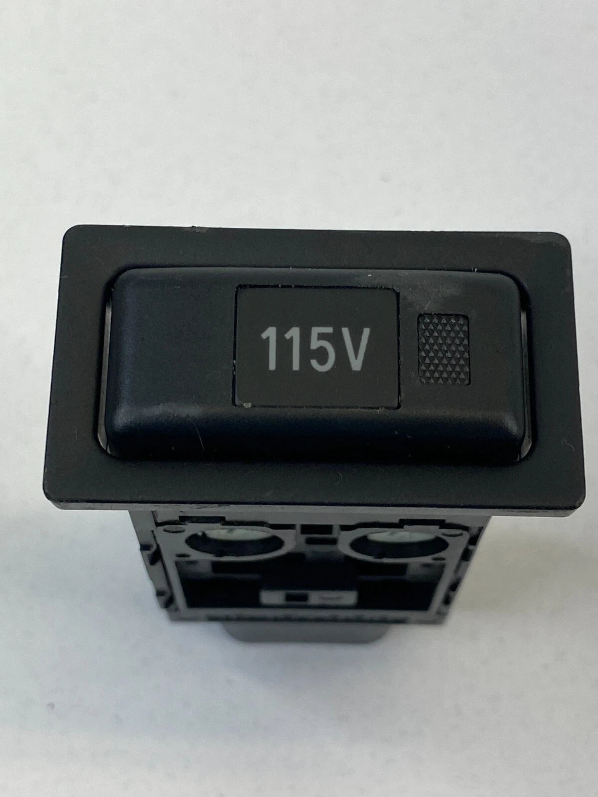 2000-2004 TOYOTA AVALON AC 115V POWER INVERTER CONTROL SWITCH BUTTON 157998 OEM
