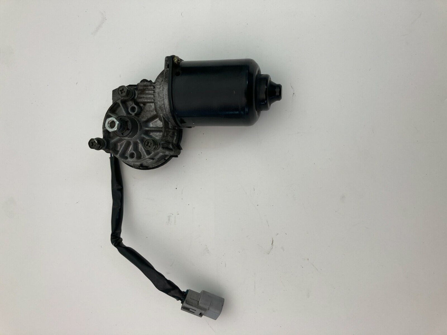 1998 1999 2000 2001 2002 2003 2004 2005 Lexus GS300 Front Windshield Wiper Motor